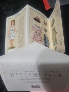 The American Girls' Paper Dolls Vintage Paper Doll Set - And Valenties Day Set